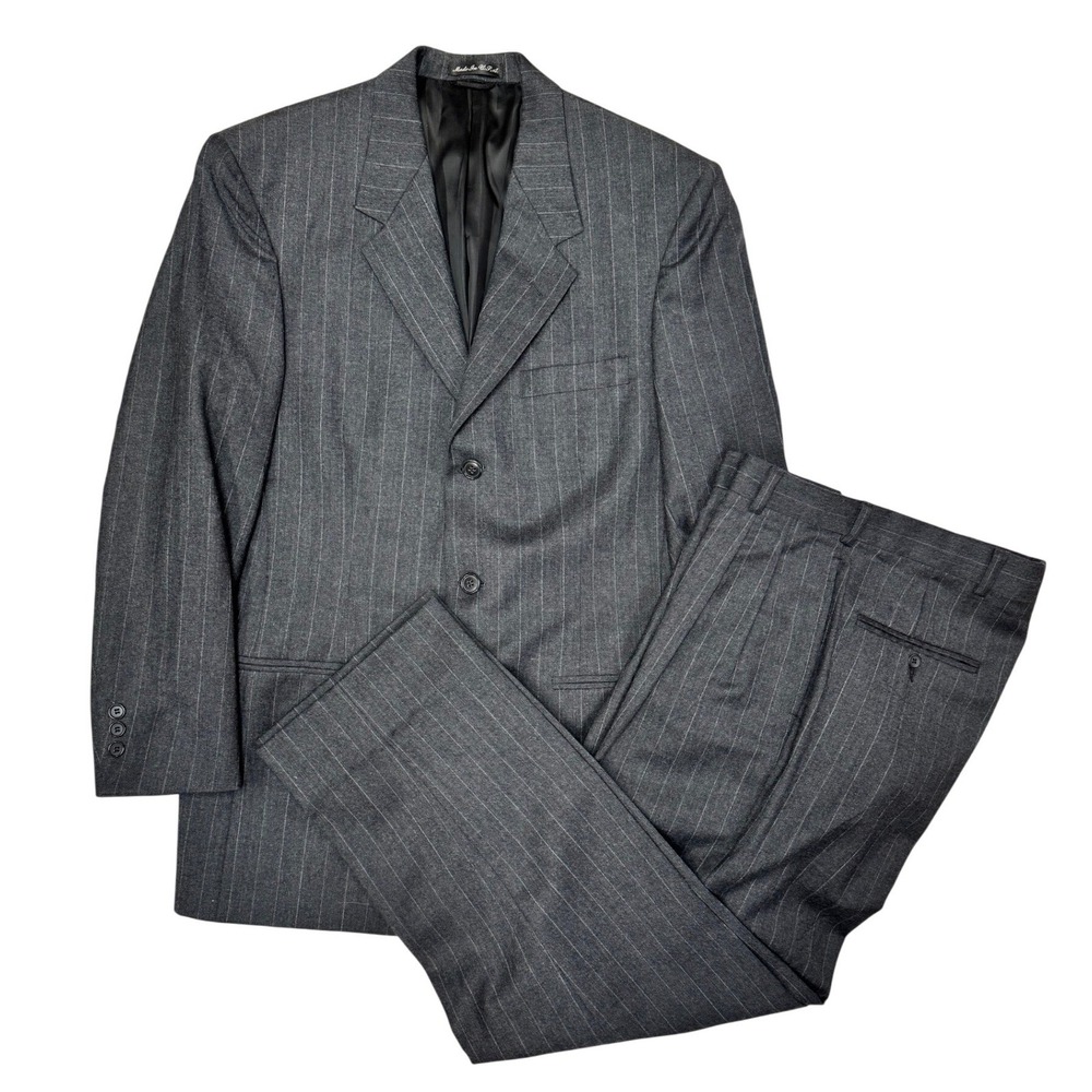 Pierre Cardin Mens Gray Pinstripe Suit Made in USA 3 Button Blazer Pants 31x30‎